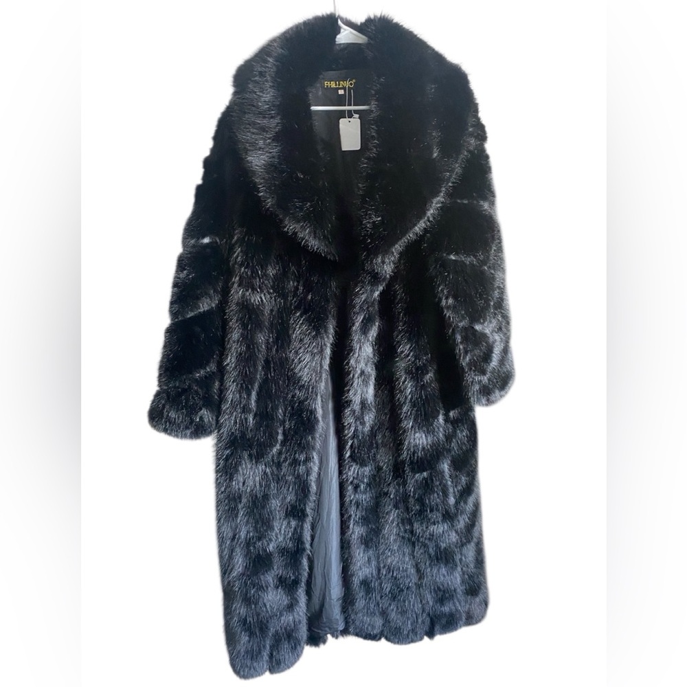 FHILLINUO Faux Fur Maxi Coat Size M/L